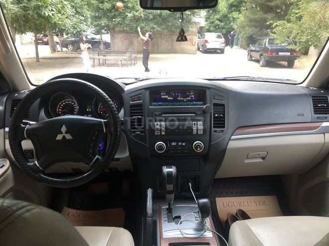 Mitsubishi Pajero 2007, 391,253 km - 3.0 л - Bakı