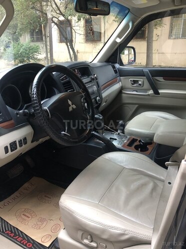 Mitsubishi Pajero 2007, 391,253 km - 3.0 л - Bakı