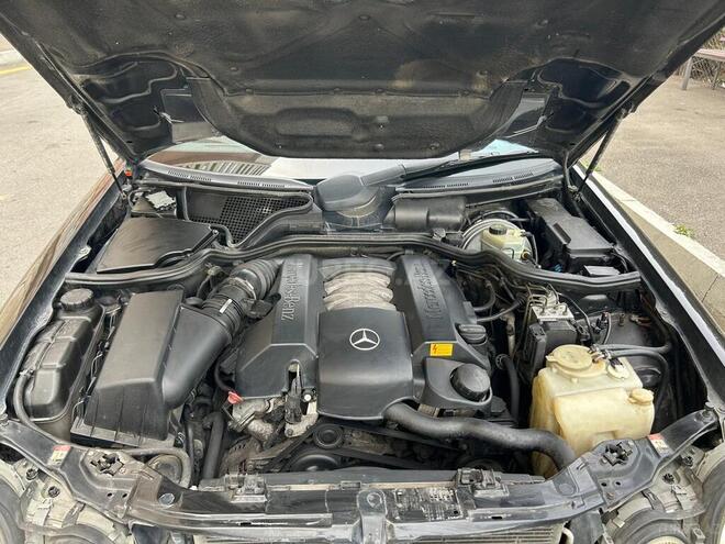 Mercedes E 240 2000, 445,000 km - 2.4 l - Bakı