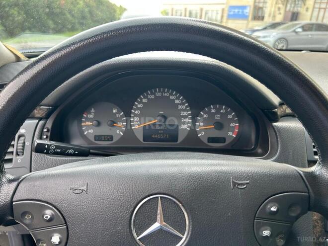 Mercedes E 240 2000, 445,000 km - 2.4 l - Bakı