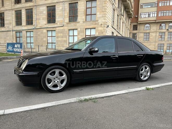 Mercedes E 240 2000, 445,000 km - 2.4 l - Bakı