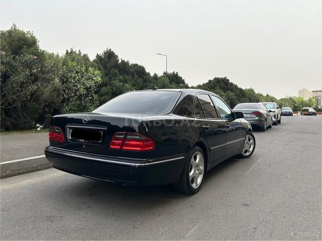 Mercedes E 240 2000, 445,000 km - 2.4 l - Bakı