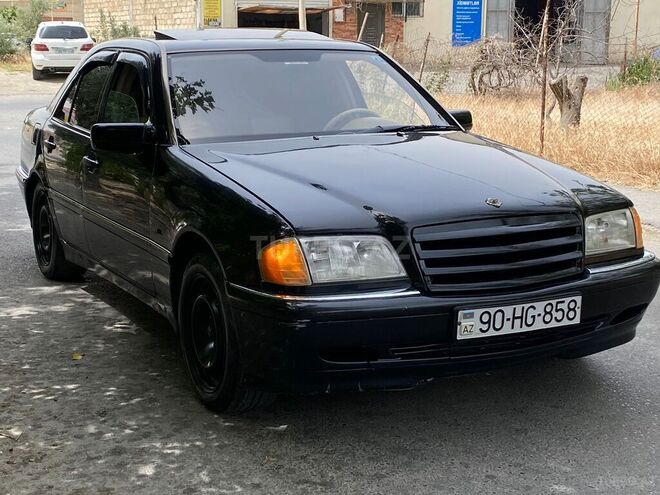 Mercedes C 230 1998, 312,000 km - 2.3 l - Sumqayıt