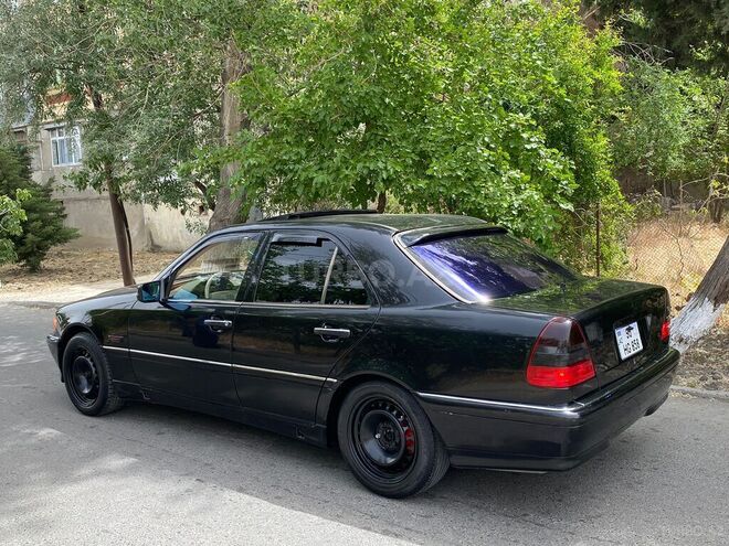 Mercedes C 230 1998, 312,000 km - 2.3 l - Sumqayıt