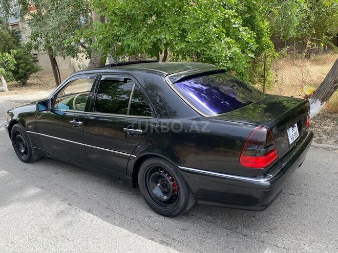 Mercedes C 230 1998, 312,000 km - 2.3 l - Sumqayıt
