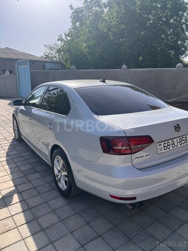 Volkswagen Jetta 2017, 196,798 km - 1.4 l - Naxçıvan