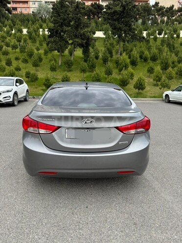 Hyundai Elantra 2011, 285,000 km - 1.8 l - Bakı