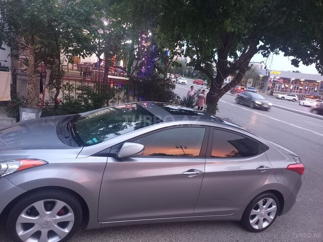 Hyundai Elantra 2011, 285,000 km - 1.8 l - Bakı