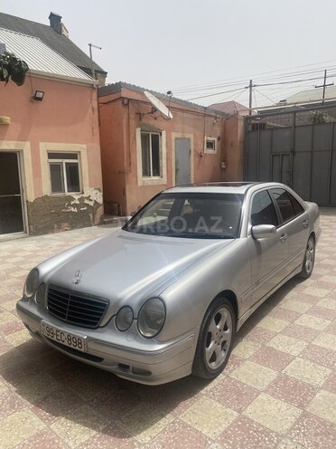 Mercedes E 270 2001, 361,000 km - 2.7 l - Bakı