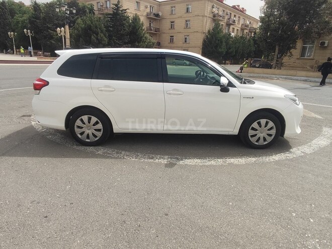 Toyota Corolla Fielder 2016, 161,000 km - 1.5 л - Bakı