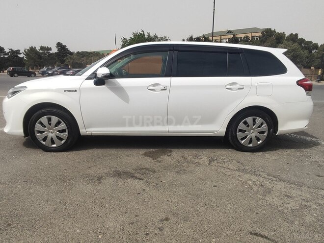 Toyota Corolla Fielder 2016, 161,000 km - 1.5 л - Bakı