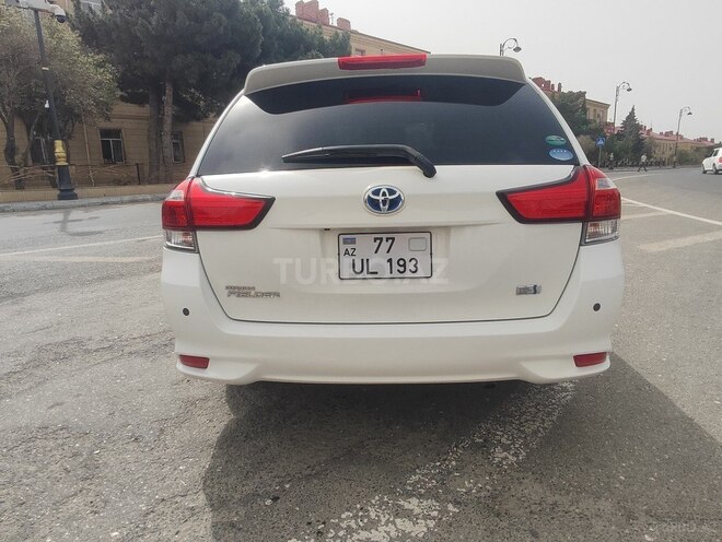 Toyota Corolla Fielder 2016, 161,000 km - 1.5 л - Bakı