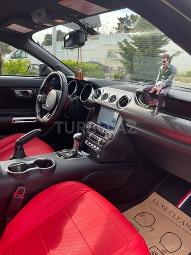 Ford Mustang 2020, 70,000 km - 2.3 л - Bakı