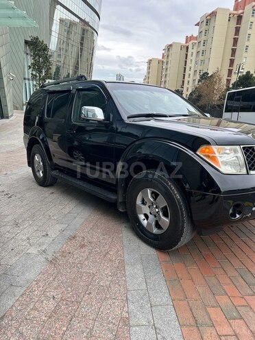 Nissan Pathfinder 2006, 285,000 km - 4.0 l - Bakı