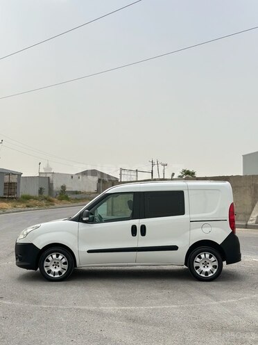 Fiat Doblo 2014, 270,000 km - 1.4 l - Bakı