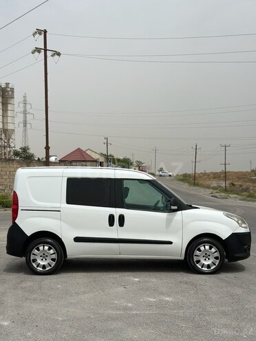 Fiat Doblo 2014, 270,000 km - 1.4 l - Bakı