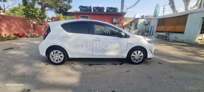 Toyota Aqua 2019, 160,000 km - 1.5 l - Bakı