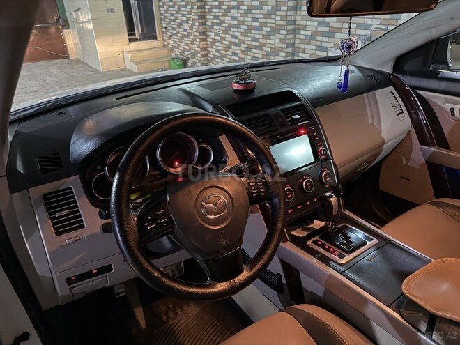 Mazda CX-9 2009, 147,000 km - 3.7 l - Yevlax