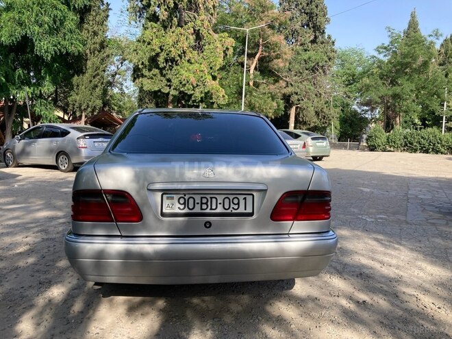 Mercedes E 200 1997, 417,000 km - 2.0 l - Gəncə
