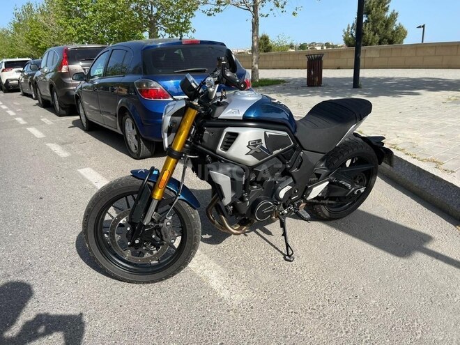 CFMOTO 700 CL-X Heritage 2022, 5,200 km - 0.7 l - Bakı