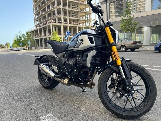CFMOTO 700 CL-X Heritage 2022, 5,200 km - 0.7 l - Bakı
