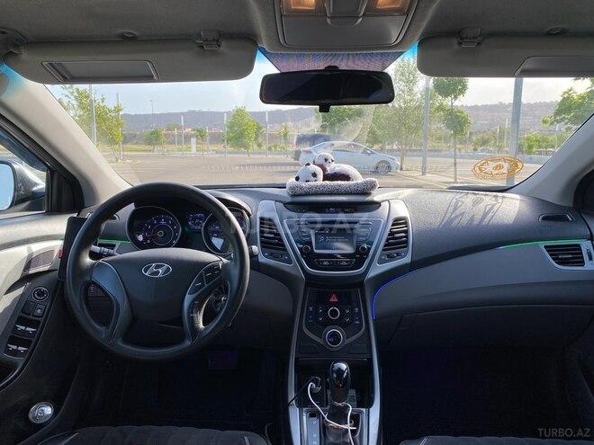 Hyundai Elantra 2015, 245,000 km - 1.8 l - Bakı