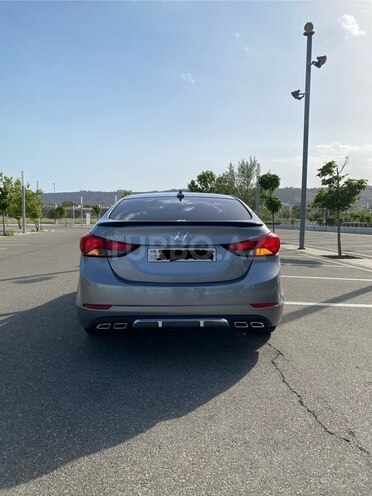 Hyundai Elantra 2015, 245,000 km - 1.8 l - Bakı