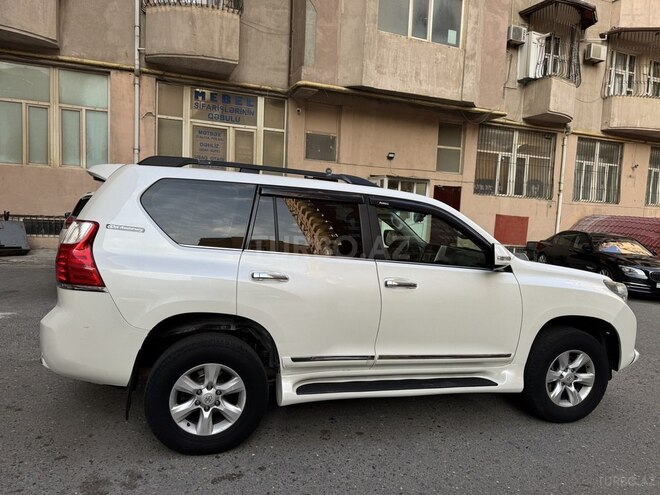 Toyota Land Cruiser Prado 2011, 185,000 km - 2.7 l - Bakı