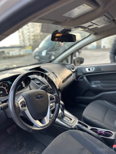 Ford Fiesta 2015, 171,000 km - 1.6 l - Bakı