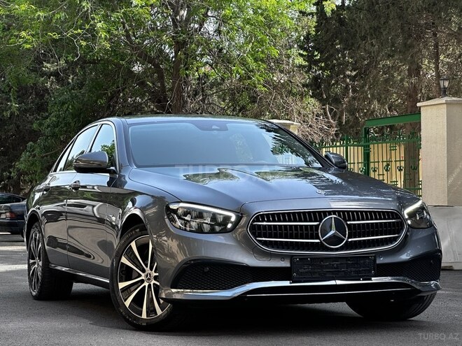 Mercedes E 300 de-2