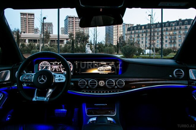 Mercedes  2014, 56,000 km - 5.5 l - Bakı