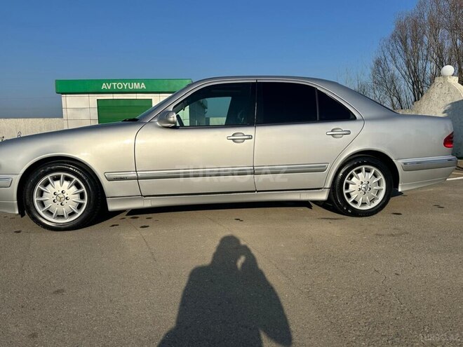 Mercedes E 240 2000, 435,000 km - 2.4 l - Lənkəran