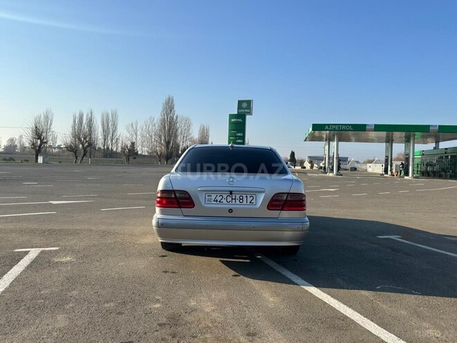 Mercedes E 240 2000, 435,000 km - 2.4 l - Lənkəran