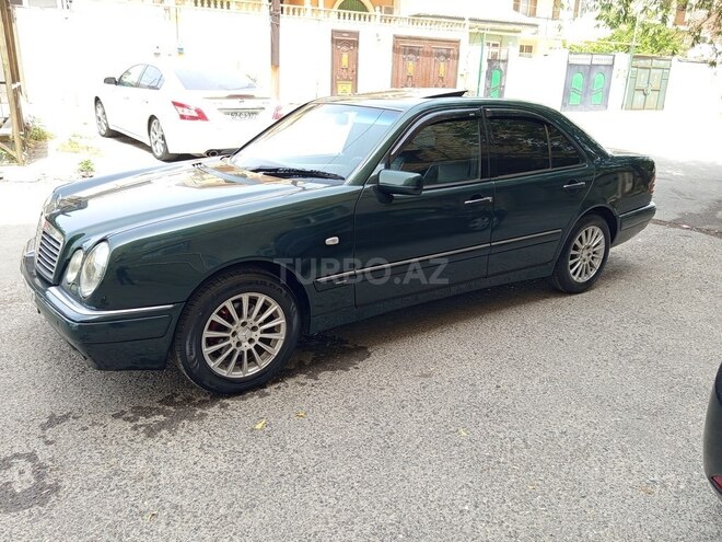 Mercedes E 240 1998, 223,000 km - 2.4 l - Bakı