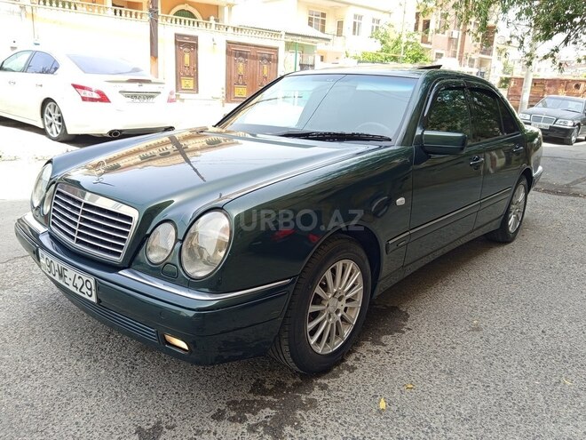 Mercedes E 240 1998, 223,000 km - 2.4 l - Bakı