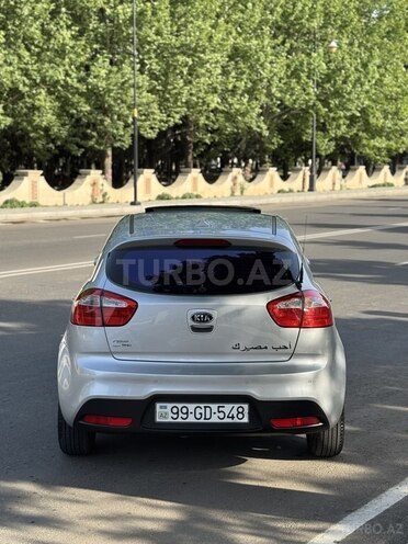 Kia Rio 2011, 257,000 km - 1.4 l - Gəncə