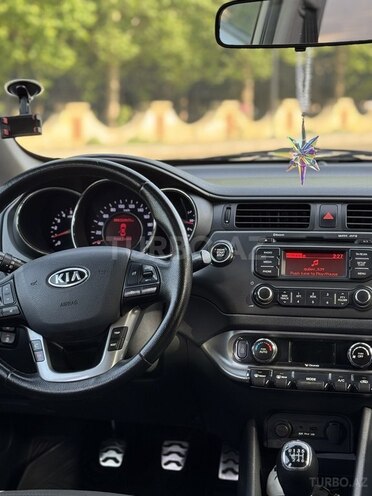 Kia Rio 2011, 257,000 km - 1.4 l - Gəncə