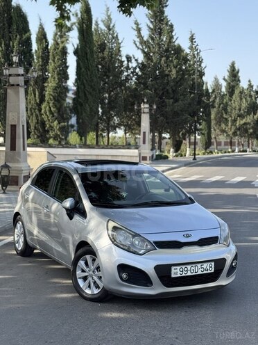 Kia Rio 2011, 257,000 km - 1.4 l - Gəncə