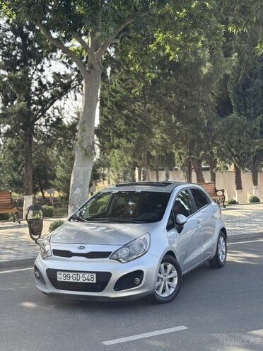 Kia Rio 2011, 257,000 km - 1.4 l - Gəncə