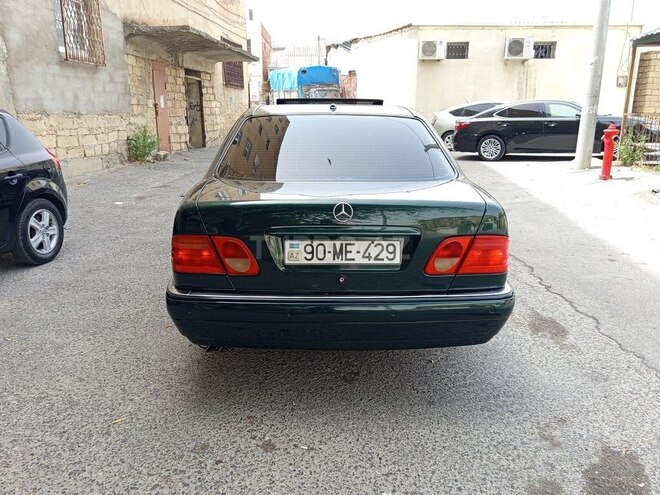 Mercedes E 240 1998, 223,000 km - 2.4 l - Bakı