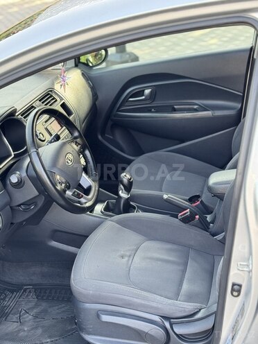 Kia Rio 2011, 257,000 km - 1.4 l - Gəncə