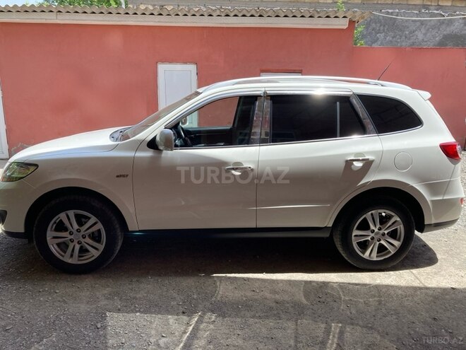 Hyundai Santa Fe 2009, 288,000 km - 2.0 l - Bərdə