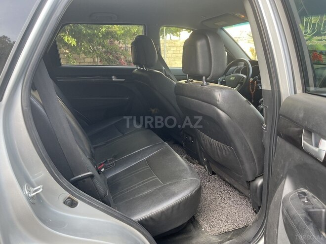 Kia Sorento 2011, 329,000 km - 2.0 l - Bakı