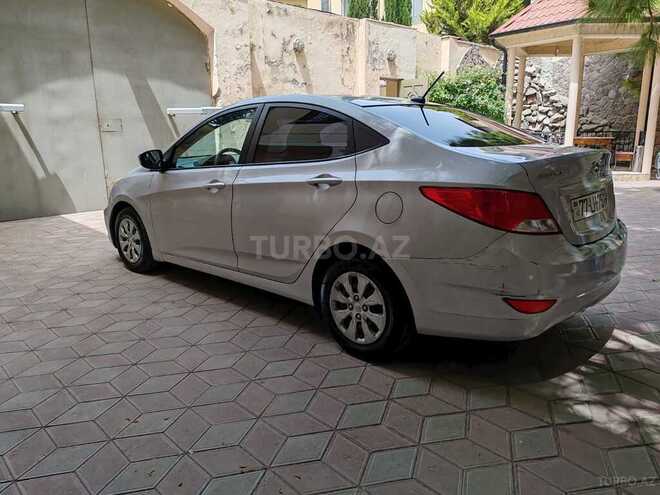 Hyundai Accent 2015, 243,655 km - 1.6 l - Bakı