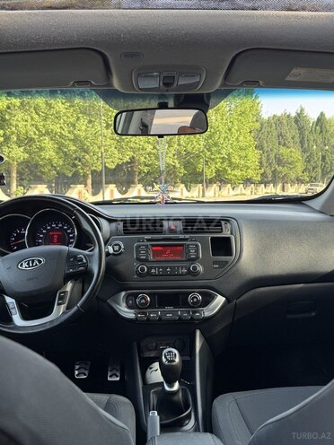 Kia Rio 2011, 257,000 km - 1.4 l - Gəncə
