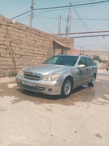 Mercedes C 220 d 2007, 330,000 km - 2.2 l - Bakı