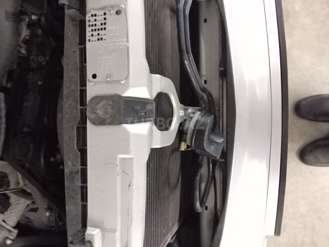 Mercedes E 240 1999, 283,000 km - 2.4 л - Bakı