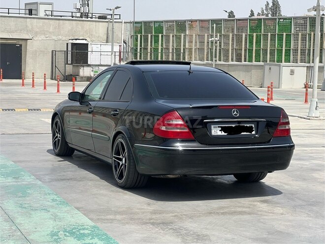 Mercedes E 240 2003, 315,000 km - 2.6 l - Bakı