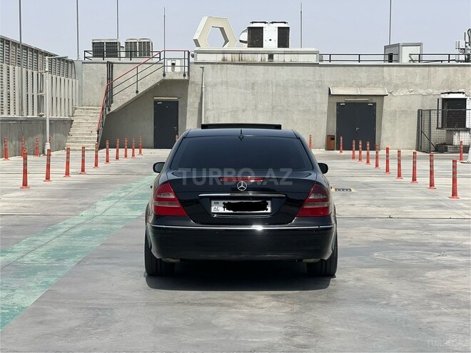 Mercedes E 240 2003, 315,000 km - 2.6 l - Bakı