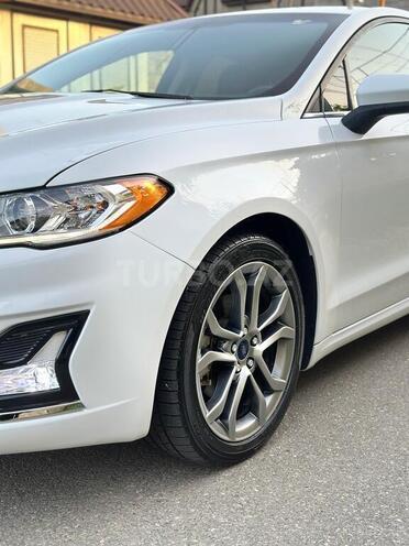 Ford Fusion (North America) 2017, 199,999 km - 1.5 л - Quba